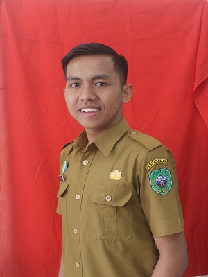 ULYL AMRI, S.Pd